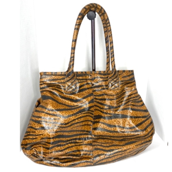 Carlos Santana Animal Print Hobo Bag - Picture 8 of 14